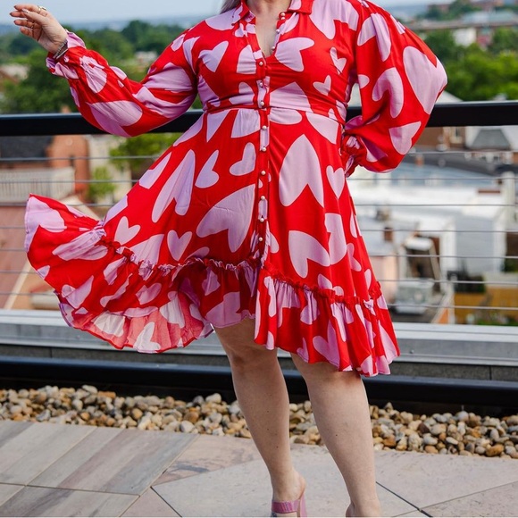 JulyLiebe Dresses & Skirts - JulyLiebe Red/Pink Heart Long Sleeve Button Up Dress w/ Pearl Buttons Size Large